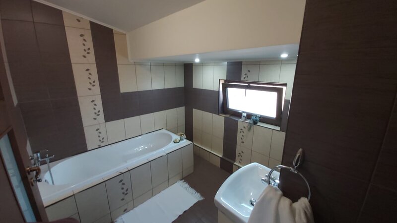 Comuna Berceni, casa de vanzare  Strada Lacramioarei